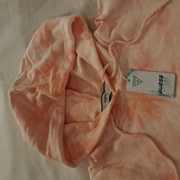 Peach tie-dye GUESS hoodie - Picture 3 of 3